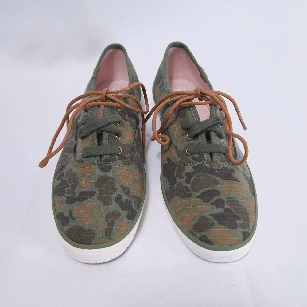 Keds Camouflage Canvas Sneakers Women's Sz 7 Lace Up Low Top‎ Shoes WF55604M NIB